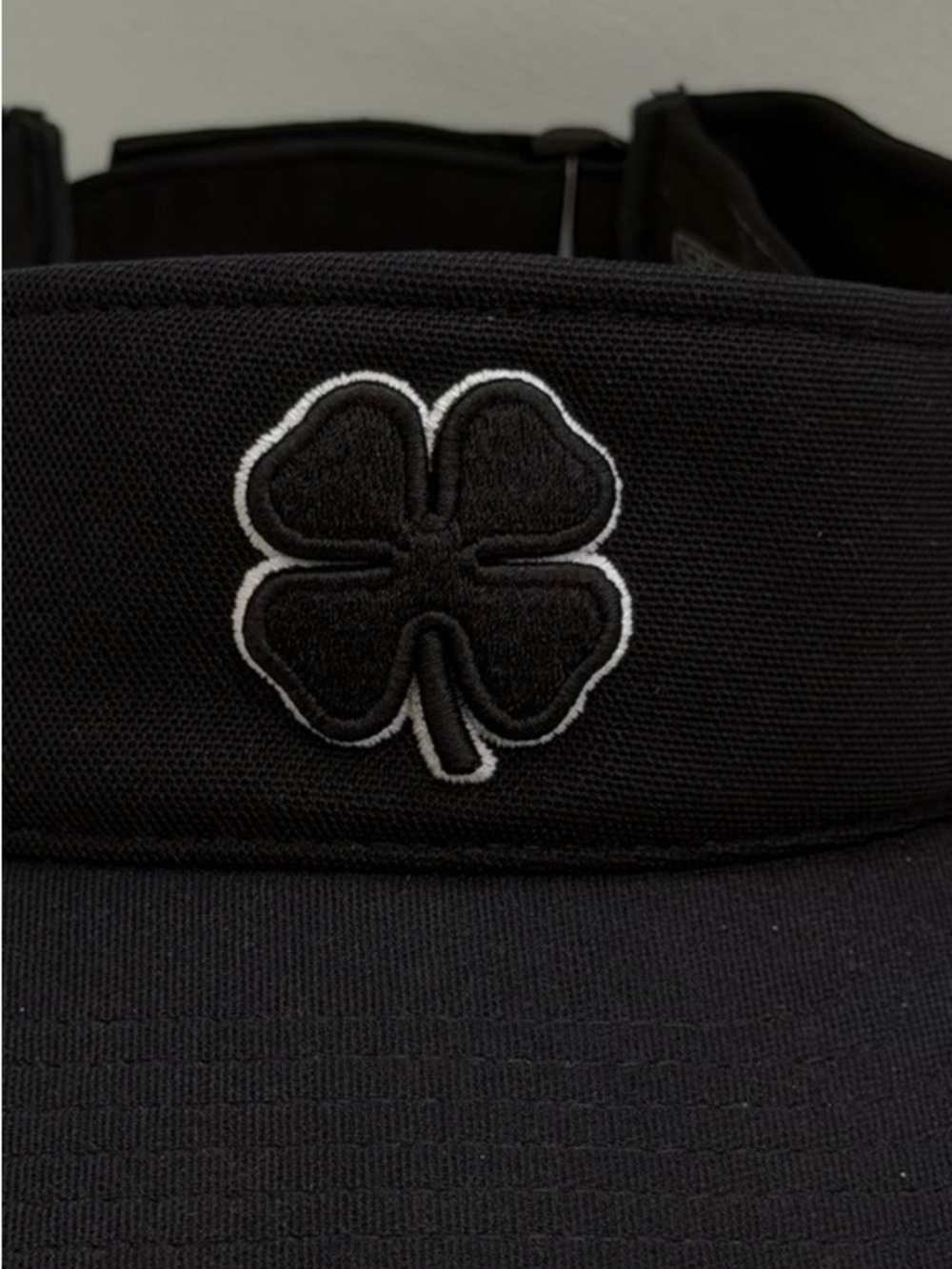 Black Clover Live Lucky Golf Visor Hat Black Adjustable Performance Sun Hat - Picture 10 of 10